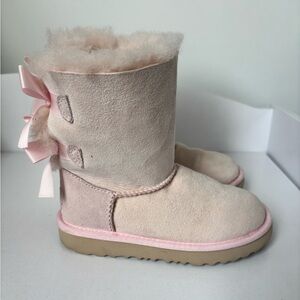 Girls Uggs for sale!